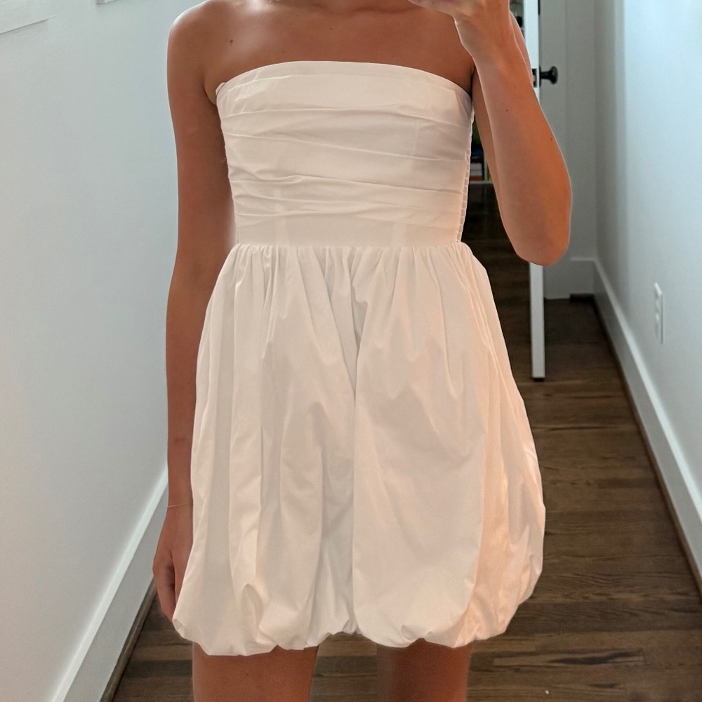 AMANDA UPRICHARD Oscar Dress - Picture 2 of 4